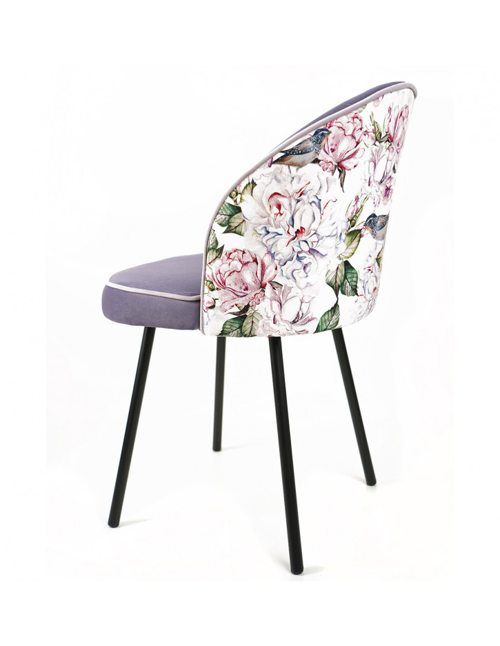 Przykładowe zastosowanie tkaniny. 
*Krzesło nie stanowi oferty sprzedażowej.